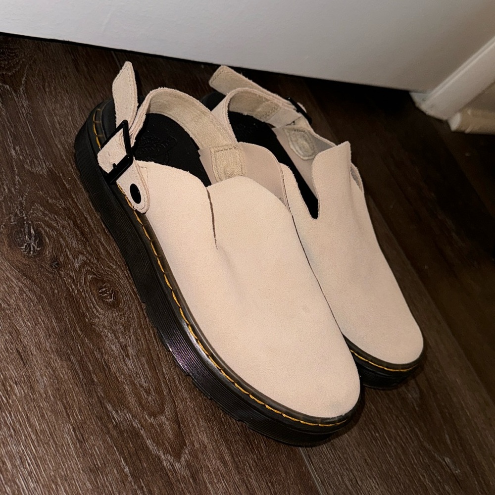 Women’s Dr. Martens